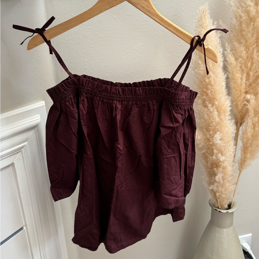 Off the shoulder H&M burgundy tie-top